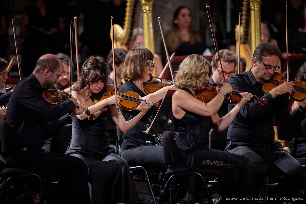 ✨ Debut inolvidable de la Orchestra e Coro dell’Accademia Nazionale di Santa Cecilia en el @granadafestival, con Daniel Harding al frente.

Impresionismo en su máxima expresión

📸 <a href="/Ferminius/">Fermín Rodríguez</a> 
#Ravel150 #FestivalGranada