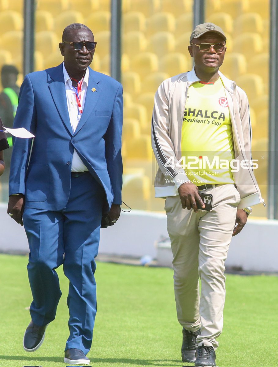 Snaps 📸📸: Sports Minister done with all his checks for the #PresidentsCup between <a href="/HeartsOfOakGH/">Phooobia! - #WeNeverSayDie 🏅🏆</a> vrs <a href="/AsanteKotoko_SC/">Asante Kotoko SC - 2X CAF CL Winners🥇</a> 
<a href="/3SportsGh/">#3Sports</a> <a href="/SportyFM_/">SportyFM Ghana</a> <a href="/CitiSportsGHA/">Citi Sports</a> <a href="/JoySportsGH/">#JoySports</a>