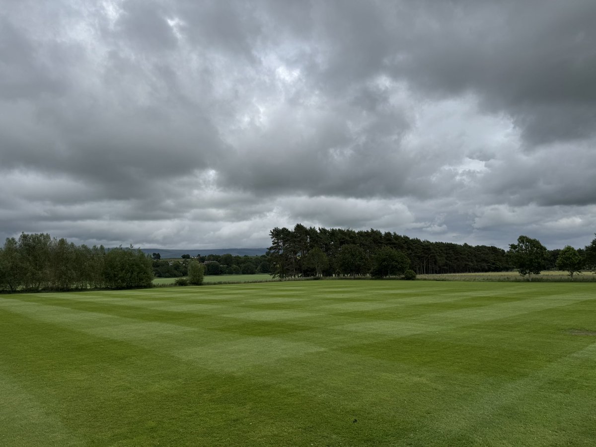 Another Sunday down at the toll bar cut and fertiliser applied after the seeding this week 🌱🚜