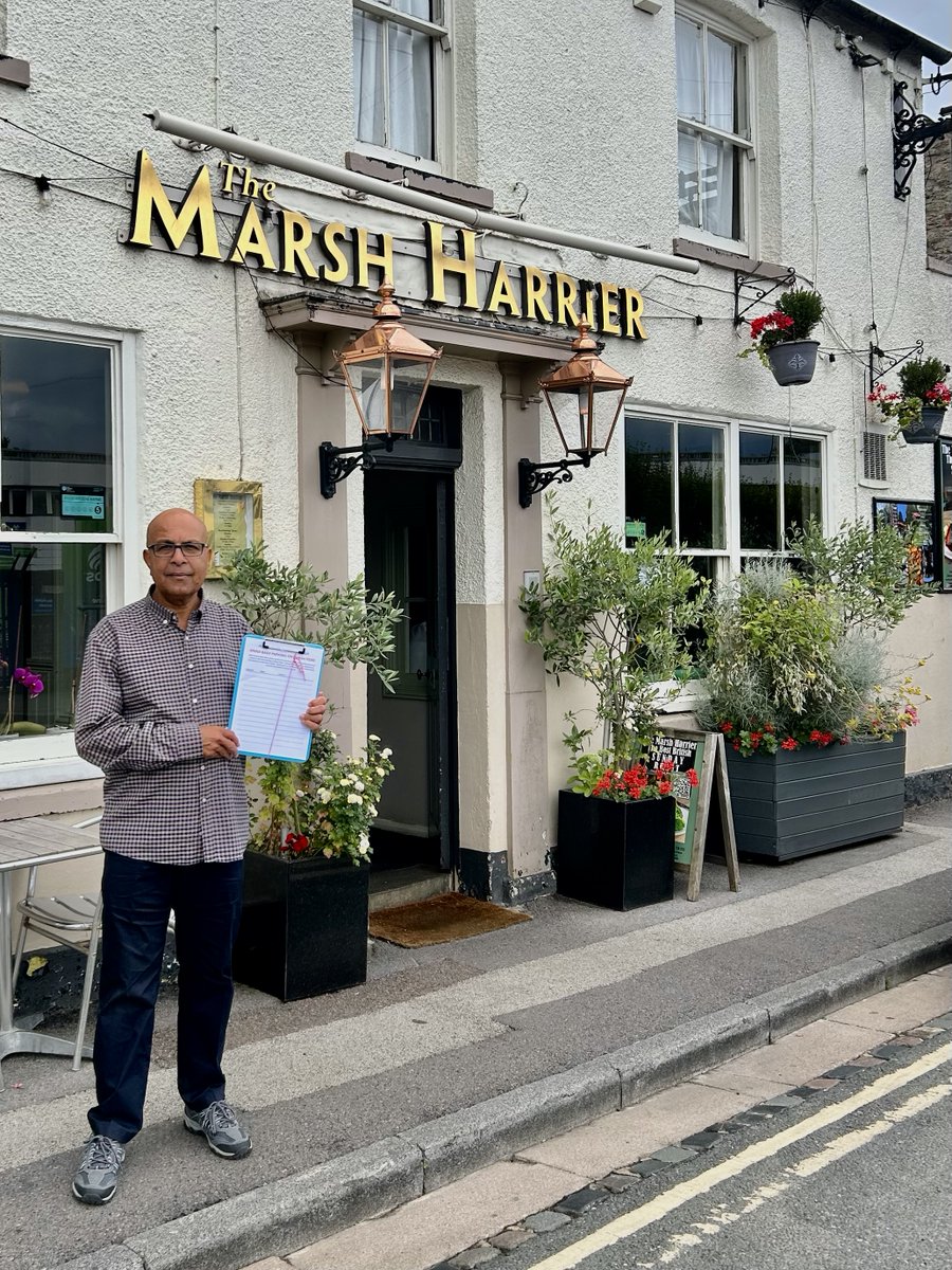 OBAG_Oxford's tweet image. Independent councillor, Saj Malik, is campaigning to reinstate the customer parking on Marsh Road in Cowley which Labour removed. We're pleased to see initiatives like these where councillors recognise just how important it is that customers can arrive by all forms of transport.