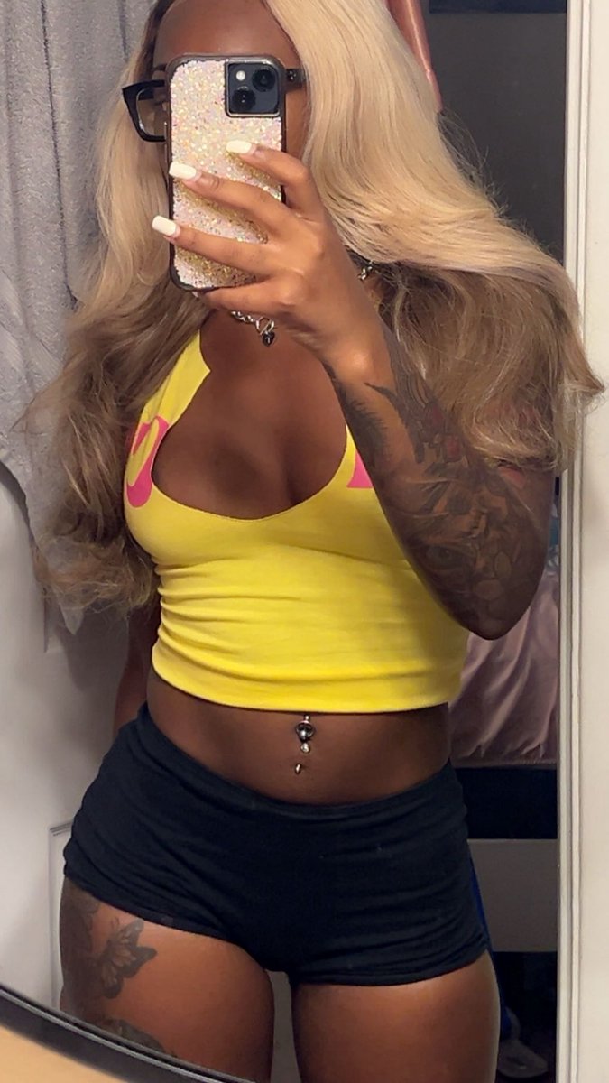 __0r3oo's tweet image. 🤭💛