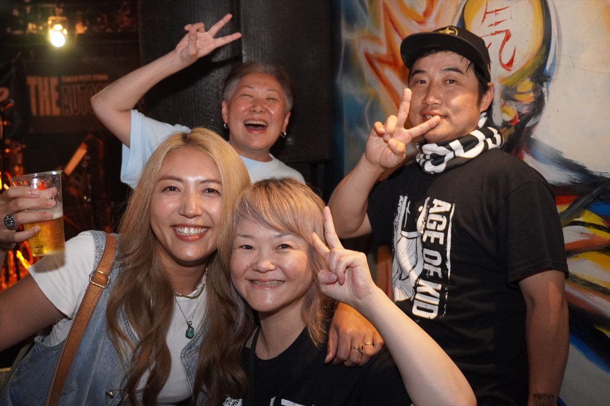 aishukaido's tweet photo. 【届け！！】6月29日 THE AUTOCRATICS &amp; SEVEN STEP pre. TOO MUCH TOO OLD vol.14＠中野MOONSTEP、あれこれ写真その１／６。その他は→ https://t.co/zv8JEi1085 #SEVENSTEP #ROLLINGS #PinchofSnuff #TIJUANABROOKS #PinchofSnuff #THEAUTOCRATICS https://t.co/TFqz2CsB4c