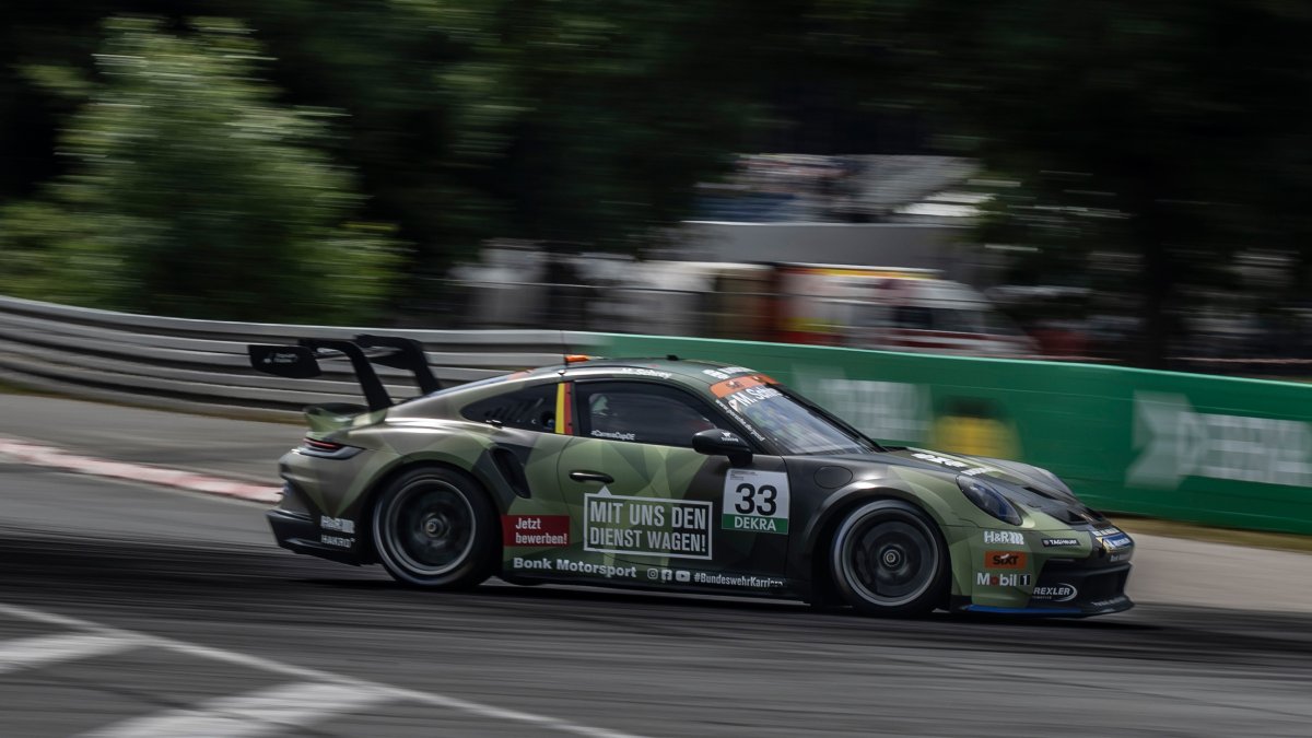 Porsche Sixt Carrera Cup Deutschland (@carreracupde) on Twitter photo #CarreraCupDE – “The duel with Sören Spreng was great, especially as I could overtake him for victory during the very last lap.”
ProAm winner Michael Schrey (Bonk Motorsport) after #Porsche Sixt Carrera Cup Deutschland season race #8
<a href="/PorscheRaces/">Porsche Motorsport</a> #911GT3Cup #CarreraCupDE – “The duel with Sören Spreng was great, especially as I could overtake him for victory during the very last lap.”
ProAm winner Michael Schrey (Bonk Motorsport) after #Porsche Sixt Carrera Cup Deutschland season race #8
<a href="/PorscheRaces/">Porsche Motorsport</a> #911GT3Cup