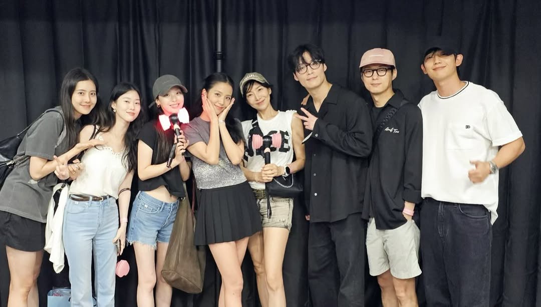 keopikiss's tweet photo. I LOVE SNOWDROP FAM SO MUCH 😭 https://t.co/PQbFEHfjC5