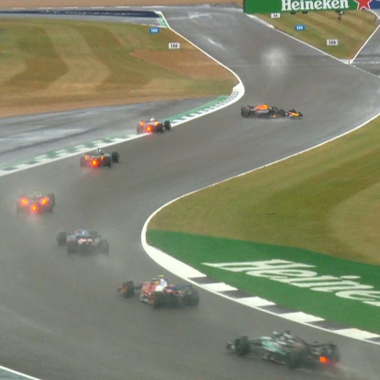 can’t park there mate