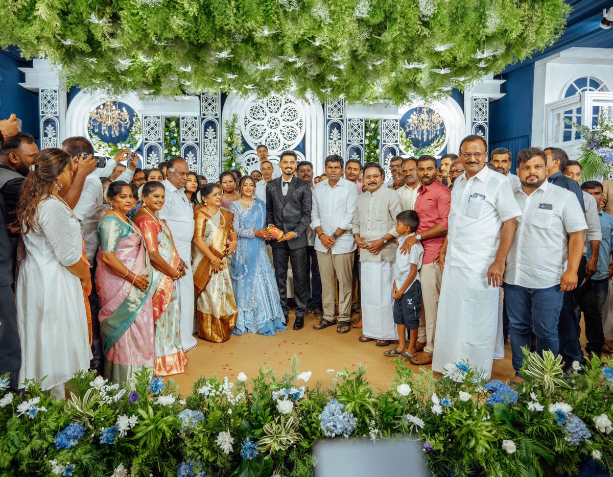 K.Annamalai (@annamalai_k) on Twitter photo роЗройрпНро▒рпБ рооро╛ро▓рпИ, родро┐ро░рпБрокрпНрокрпВро░рпН рооро╛роироХро░ роорпБройрпНройро╛ро│рпН роорпЗропро░рпБроорпН, роЕроороорпБроХ родро┐ро░рпБрокрпНрокрпВро░рпН рооро╛роироХро░рпН рооро╛ро╡роЯрпНроЯроЪрпН роЪрпЖропро▓ро╛ро│ро░рпБрооро╛рой, роЕроХрпНроХро╛ родро┐ро░рпБроородро┐. роЕ. ро╡ро┐роЪро╛ро▓ро╛роЯрпНроЪро┐ роЕро╡ро░рпНроХро│ро┐ройрпН роЕройрпНрокрпБ роороХро│рпН, роЪрпЖро▓рпНро╡ро┐. роЕ. родрпАрокро┐роХро╛ рооро▒рпНро▒рпБроорпН роорогроороХройрпН, роЪрпЖро▓рпНро╡ройрпН. ро╡рпЖ. роЪро┐ро╡ро╣ро░ро┐ роЖроХро┐ропрпЛро░ро┐ройрпН родро┐ро░рпБроорог ро╡ро░ро╡рпЗро▒рпНрокрпБ ро╡ро┐ро┤ро╛ роиро┐роХро┤рпНроЪрпНроЪро┐ропро┐ро▓рпН, роЕроороорпБроХ рокрпКродрпБроЪрпНроЪрпЖропро▓ро╛ро│ро░рпН, роЕройрпНрокрпБ роЕрогрпНрогройрпН роЗройрпНро▒рпБ рооро╛ро▓рпИ, родро┐ро░рпБрокрпНрокрпВро░рпН рооро╛роироХро░ роорпБройрпНройро╛ро│рпН роорпЗропро░рпБроорпН, роЕроороорпБроХ родро┐ро░рпБрокрпНрокрпВро░рпН рооро╛роироХро░рпН рооро╛ро╡роЯрпНроЯроЪрпН роЪрпЖропро▓ро╛ро│ро░рпБрооро╛рой, роЕроХрпНроХро╛ родро┐ро░рпБроородро┐. роЕ. ро╡ро┐роЪро╛ро▓ро╛роЯрпНроЪро┐ роЕро╡ро░рпНроХро│ро┐ройрпН роЕройрпНрокрпБ роороХро│рпН, роЪрпЖро▓рпНро╡ро┐. роЕ. родрпАрокро┐роХро╛ рооро▒рпНро▒рпБроорпН роорогроороХройрпН, роЪрпЖро▓рпНро╡ройрпН. ро╡рпЖ. роЪро┐ро╡ро╣ро░ро┐ роЖроХро┐ропрпЛро░ро┐ройрпН родро┐ро░рпБроорог ро╡ро░ро╡рпЗро▒рпНрокрпБ ро╡ро┐ро┤ро╛ роиро┐роХро┤рпНроЪрпНроЪро┐ропро┐ро▓рпН, роЕроороорпБроХ рокрпКродрпБроЪрпНроЪрпЖропро▓ро╛ро│ро░рпН, роЕройрпНрокрпБ роЕрогрпНрогройрпН