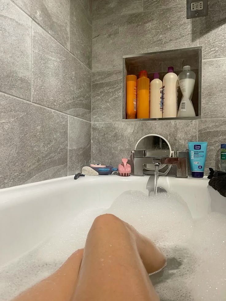 Qui me rejoins 😝
Suis dispo de suite viens dm 🍑