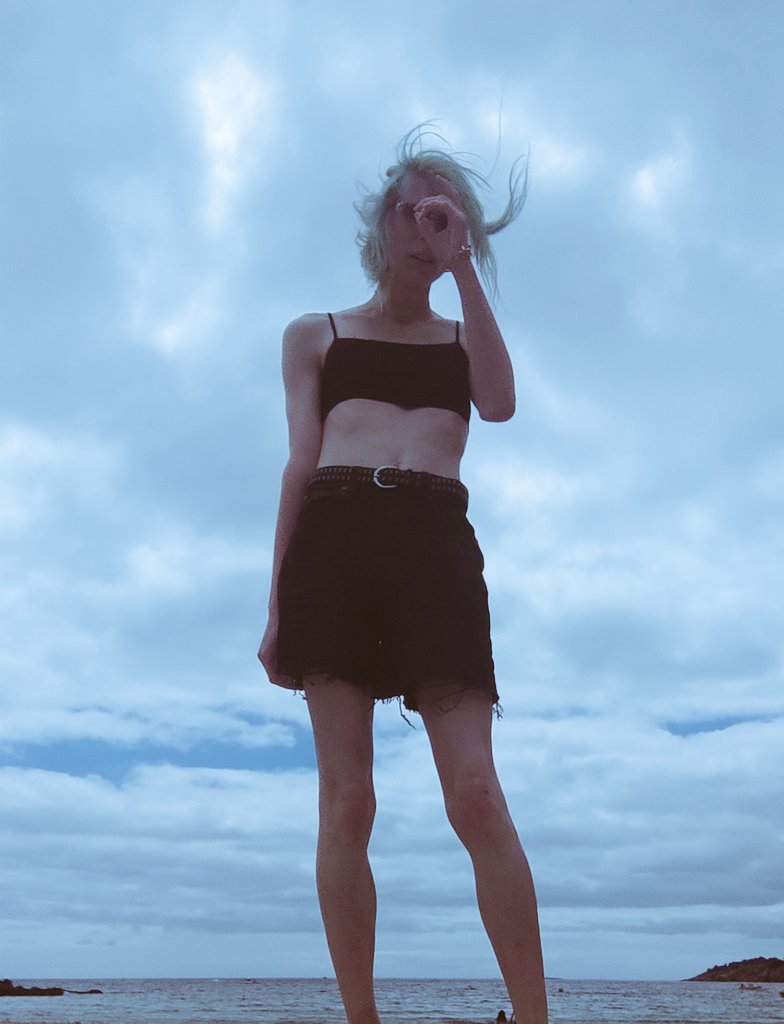 the wind on this beach does NOT like my hair