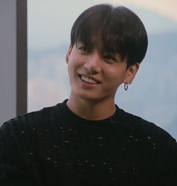 cuntishjeon's tweet image. jungkook being the greenest green flag among kpop idols, a long thread