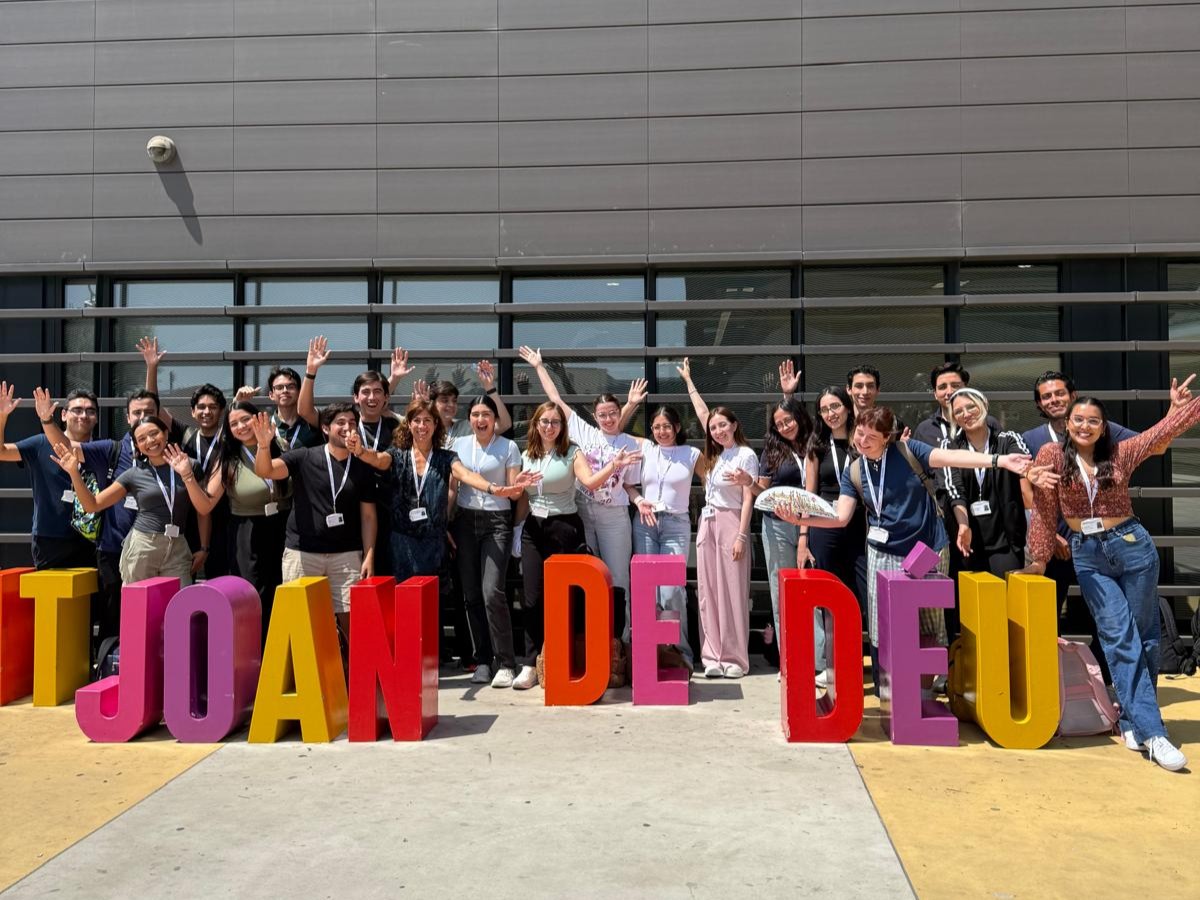 Los estudiantes de MCP vivieron un verano internacional en el Hospital San Juan de Dios en Barcelona 🇪🇸 cursando las materias de  la materia de Ginecología y Obstetricia y Pediatría 👏

#UDEMInternational