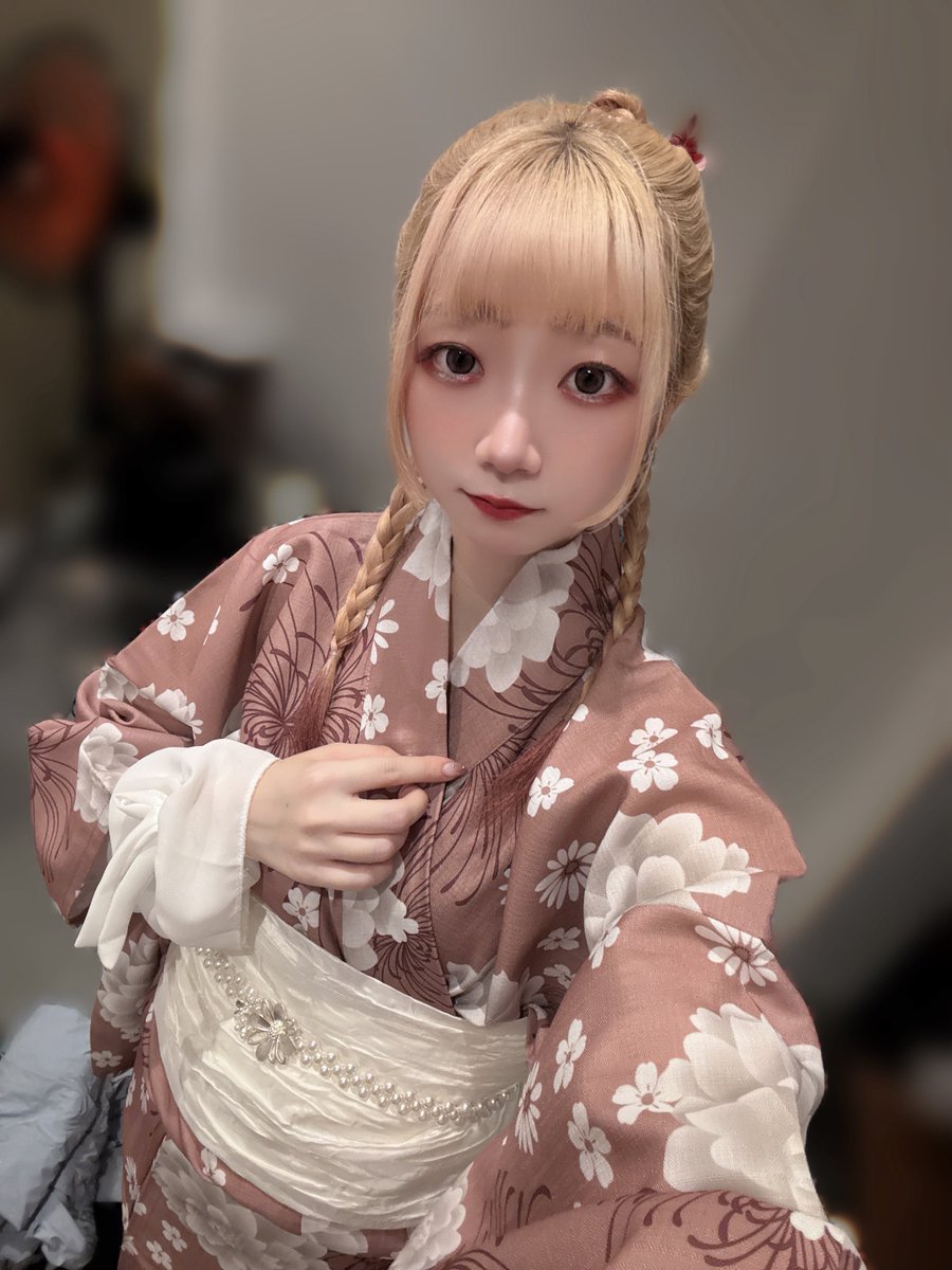 ネギ☆フェス2025
in浅草VAMPKIN

朝から1日ありがとうございました❤️‍🔥
そしてねぎさんお誕生日おめでとうございます🎂！
初期衣装、新曲、浴衣みんなどーだった？
一緒に楽しんでくれたみんなありがとう！！
#大空組の宴
