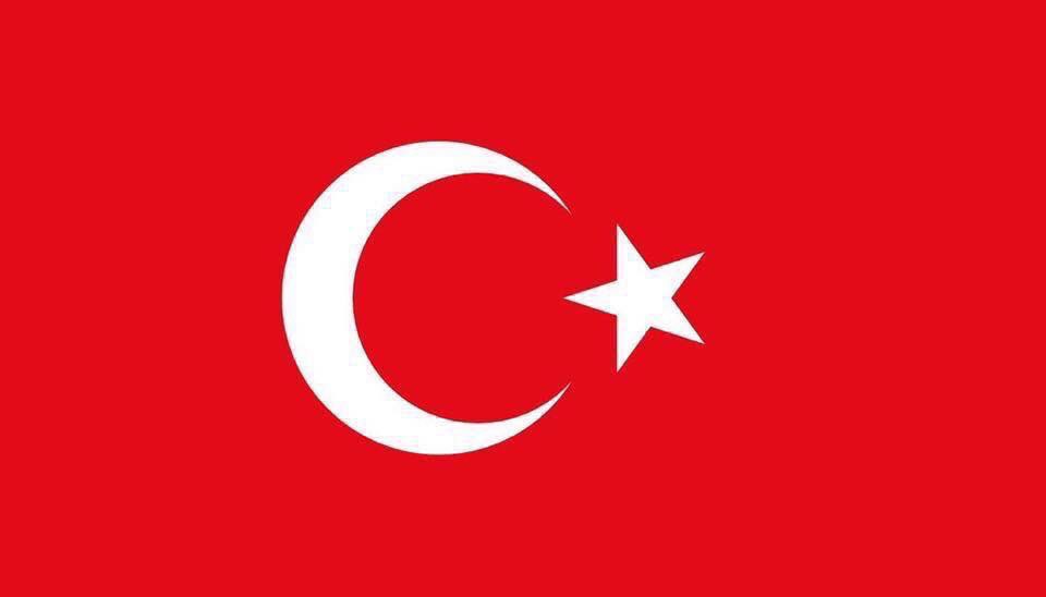 manisatso's tweet photo. Pençe-Kilit Harekâtı bölgesinde yürütülen arama-tarama faaliyeti sırasında metan gazına maruz kalarak şehit düşen beş kahraman askerimize Allah’tan rahmet diliyoruz.
Başta kederli aileleri olmak üzere, sevenlerine ve aziz milletimize başsağlığı diliyoruz.
Yaralı Mehmetçiklerimize acil şifalar temenni ediyoruz.
Milletimizin başı sağ olsun🇹🇷