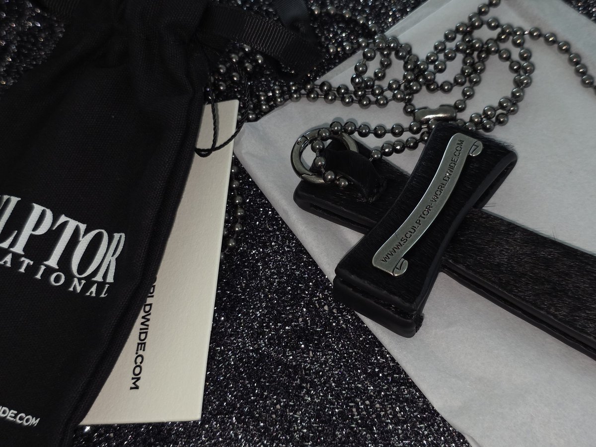 스컬프터 선물받다.. 💀🖤