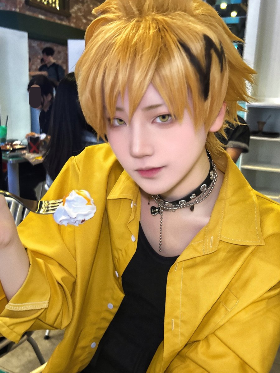 헤어지자고? 대폭살신다이너마이트티라미수가 진짜 맛있는데?
그럼 내가 다먹어야지