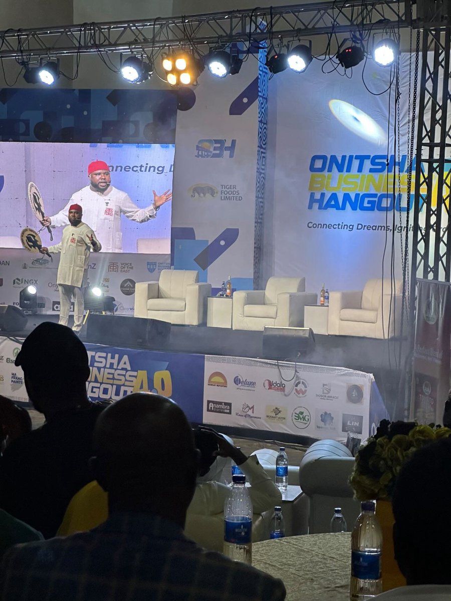 Bitcoin Chief (AKA OMA JI EGO) (@gaiuschibueze) on Twitter photo Thank you Onitsha- Together we can make Ala Igbo Great Again!
Thank you <a href="/OBHNG_/">Onitsha Business Hangout</a> Thank you Onitsha- Together we can make Ala Igbo Great Again!
Thank you <a href="/OBHNG_/">Onitsha Business Hangout</a>