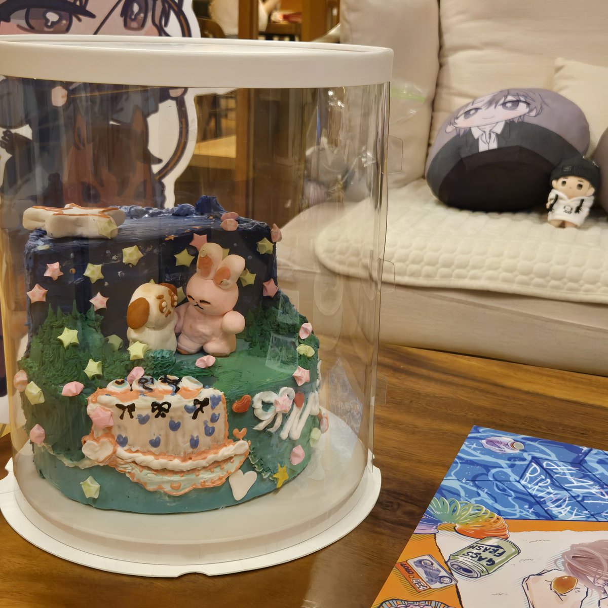 #까만_밤하늘_속의_별들_보다_빛나는_이민혁
#민혁이와_우리는_이어져있어_살아있는한
#민혁아_생일_축하해_많이_먹고_힘내자
#0707_HAPPY_MINHYUK_DAY

🥹 인생 첫 생카 현장 들어가써요
진짜 감사합니다 감사합니다 감사합니다 💕