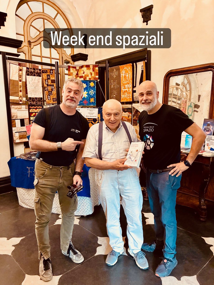 emilio_cozzi's tweet photo. Con the #firstman: #FrancoMalerba, il primo astronauta italiano.

E con Fabrizio Fazzari, un uomo che sa.
@festival_spazio 

Ps: chi volesse, come Franco, leggersi “Geopolitica dello spazio” lo troverebbe qui 👇

https://t.co/6EGe6BWmF3

Ad astra
 @ilSaggiatoreEd https://t.co/YF43oNGBp7