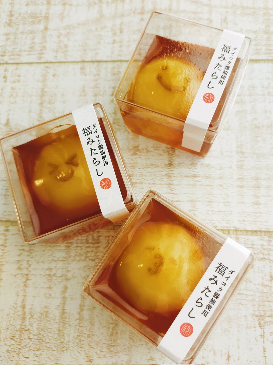 近鉄草津店、オープンしてもうすぐ二ヶ月です😊手伝いに行った時には、お客さまから「今まで土日だけだったのに毎日になって嬉しいわ」と声をかけていただいたり、嬉しい事がたくさんありました😊本当にありがとうございます！
JR草津駅すぐ。夏の贈り物と福みたらしたちを並べてお待ちしております🥰
