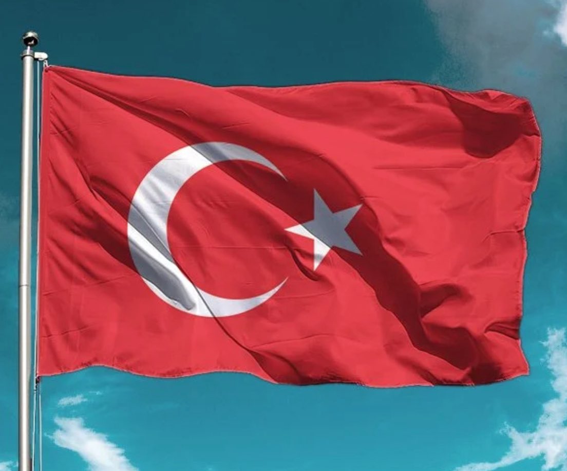 28 Mayıs 2022 tarihinde şehit edilen kahramanımız Piyade Üsteğmen Nuri Melih Bozkurt’un naaşını ararken Şehit olan kahraman evlatlarımıza Allah’tan rahmet, Aziz Milletimize ve kahraman ordumuza başsağlığı diliyorum.🇹🇷
