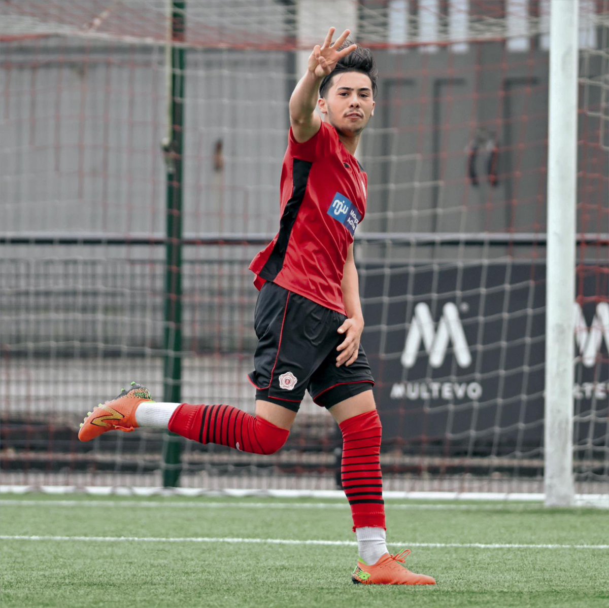 Season 24/25 awards: 

Players Player of the Year and Leading Goal Scorer with an exceptional 12 goals in 14 appearances is ATES ALTIN 🏆