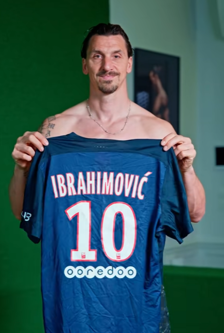 MegaPSG_'s tweet photo. Zlatan Ibrahimović sur Tiktok 🫡