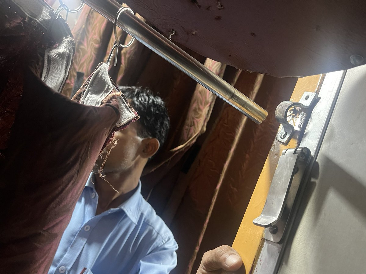 Jitendra kumar (@jitendraboioa) on Twitter photo Position of Indian railway 1st class Nauchandi express 14242
Coach A1-41
Please improve ---
Heavy Fare =Kamchalav Arrangement
<a href="/indianrailway__/">IndianRailways</a>
<a href="/AshvaniVaishna4/">Ashvani Vaishnav</a>
<a href="/PMOIndia/">PMO India</a> Position of Indian railway 1st class Nauchandi express 14242
Coach A1-41
Please improve ---
Heavy Fare =Kamchalav Arrangement
<a href="/indianrailway__/">IndianRailways</a>
<a href="/AshvaniVaishna4/">Ashvani Vaishnav</a>
<a href="/PMOIndia/">PMO India</a>