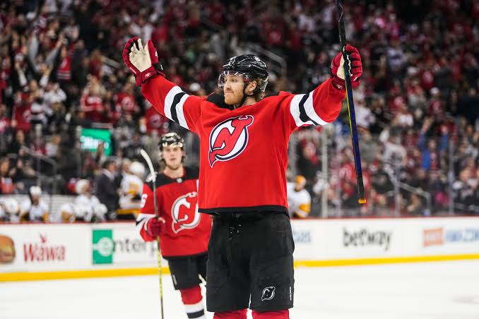 After hearing Elliotte Friedman talking about how the #NJDevils are exploring trading Dougie Hamilton, I felt compelled to give my thoughts:

Personally, I think moving Dougie isn't the right move unless they're getting an impact offensive player.

A cap dump doesn't make sense