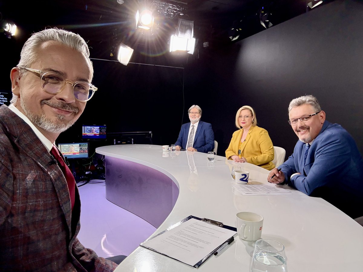 Marcin Wikło 🇵🇱 (@marcin_wiklo) on Twitter photo Za chwile ruszamy z #BezCenzury w tv <a href="/wPolscepl/">wPolsce24 🇵🇱 #TuJestPolska</a>
<a href="/Kolodziejski_/">Konrad Kołodziejski</a> <a href="/ARybinska/">Aleksandra Rybinska</a> <a href="/maciejwosko/">Maciej</a> 💪🇵🇱 Za chwile ruszamy z #BezCenzury w tv <a href="/wPolscepl/">wPolsce24 🇵🇱 #TuJestPolska</a>
<a href="/Kolodziejski_/">Konrad Kołodziejski</a> <a href="/ARybinska/">Aleksandra Rybinska</a> <a href="/maciejwosko/">Maciej</a> 💪🇵🇱