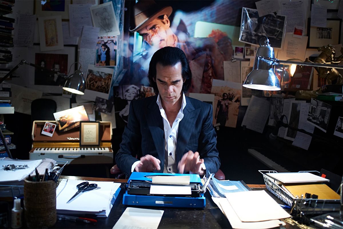 Tiempo Argentino (@tiempoarg) on Twitter photo 🎶 Nick Cave reescribe su vida desde el abismo hacia una nueva forma de misericordia.
✍ <a href="/smfeijoo/">Sebastián Feijoo</a> | buff.ly/wNJxfdw 🎶 Nick Cave reescribe su vida desde el abismo hacia una nueva forma de misericordia.
✍ <a href="/smfeijoo/">Sebastián Feijoo</a> | buff.ly/wNJxfdw