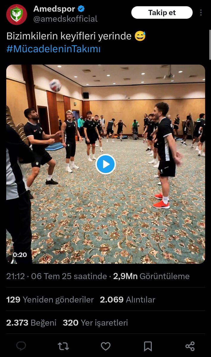 Şehitlerimizin haberi geldikten sonra kinayeli şekilde paylaşım yapıp toplumu kin ve düşmanlığa tahrik etmiyorlar mı
 <a href="/AliYerlikaya/">Ali Yerlikaya</a> <a href="/adalet_bakanlik/">T.C. Adalet Bakanlığı</a> <a href="/SiberayEGM/">Siberay</a> 
YETER ARTIK SABRIMIZ KALMADI!
5 Şehidimizin olduğu bir günde bilerek böyle alçakça paylaşım yapan  #AmedSporKapatılsın