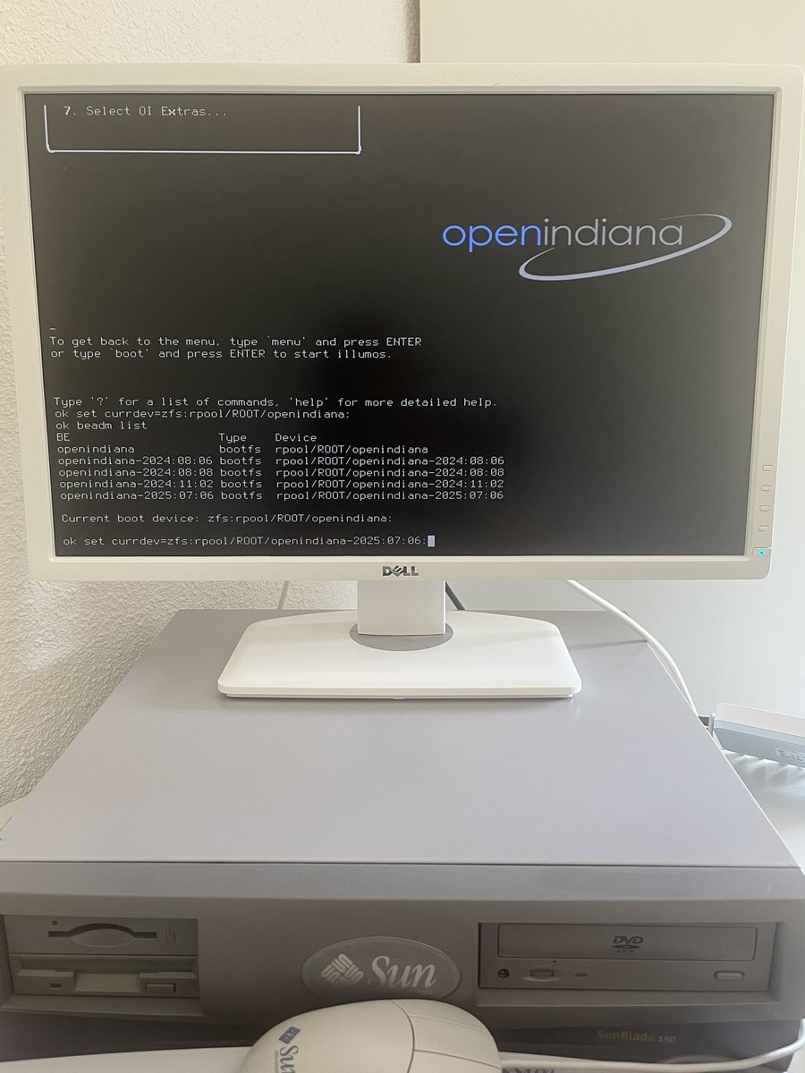 Iggi76123640's tweet image. Lovers of old #sun hardware go with #solaris 11.4.81 CBE and give a fuck on #openindiana which for years is not capable of booting on something that should be in their DNA. You better install Solaris, Windows and Linux than Openindiana. What a waste of time!