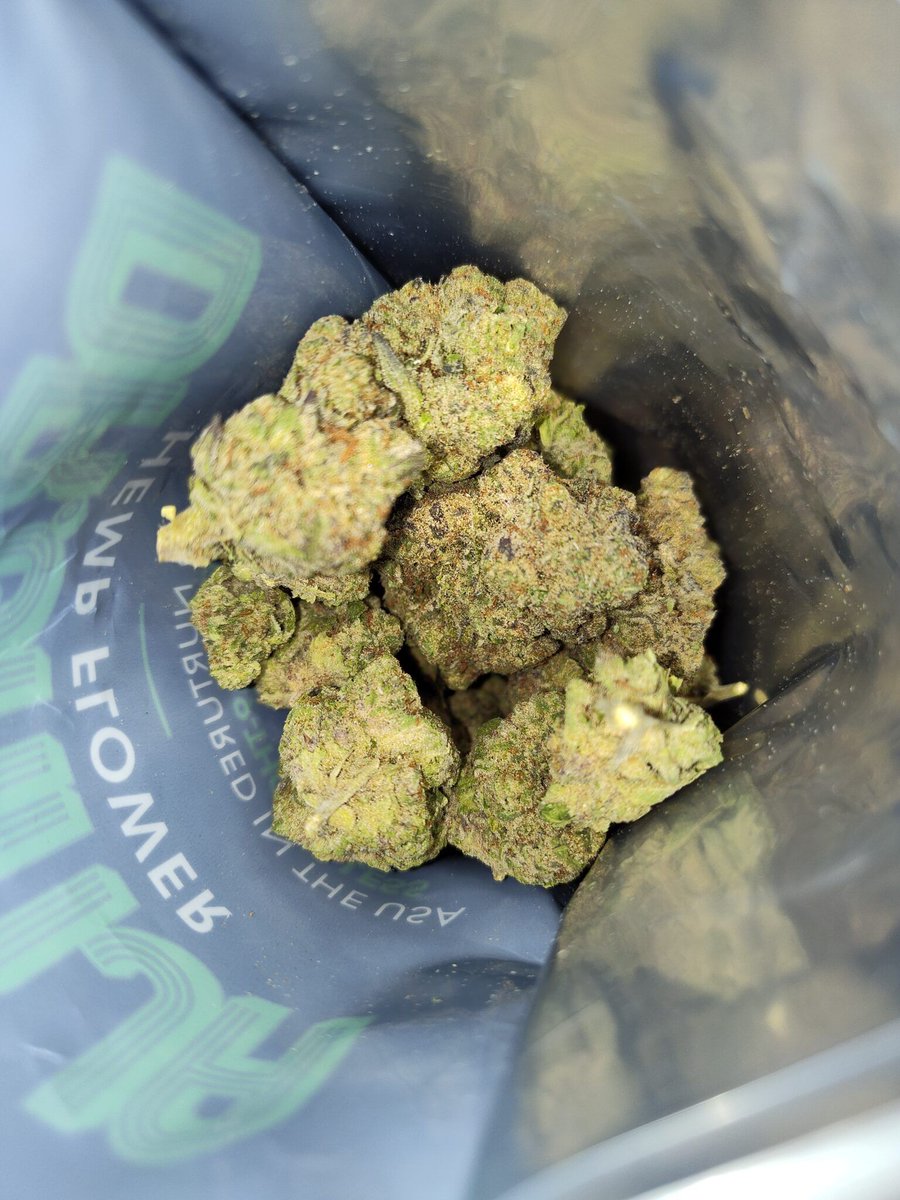 Cannabinoid: THCA
Form: Flower
Flavor: Diesel, Earthy, Mixed Berry
Effect: Indica
Grown: Green House
Potency: 26.5% Total Cannabinoids
Terpenes: Total Terpenes 1.5%
Source of Hemp: USA buff.ly/wJCU4yJ