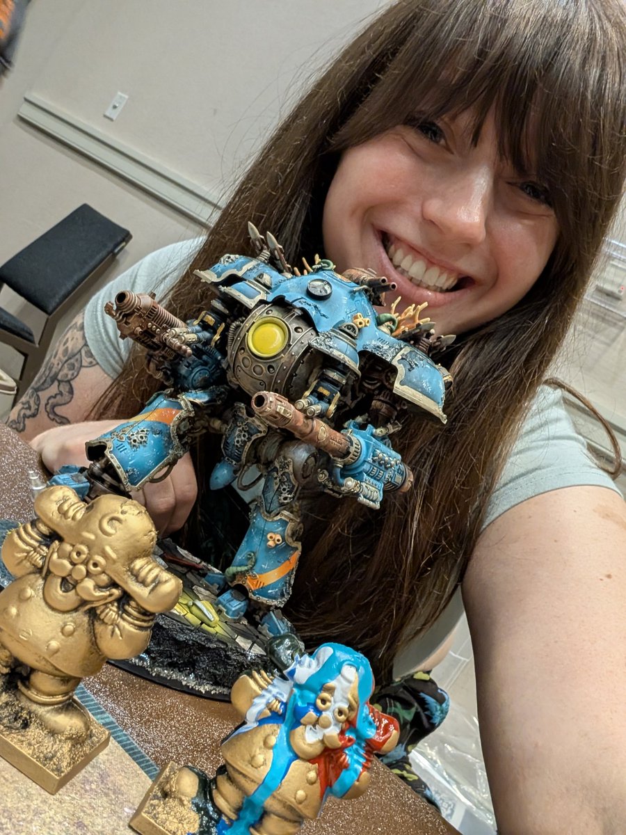 I GOT BEST PAINTED AND WE GOT FIRST PLACE!!! 💙🌊