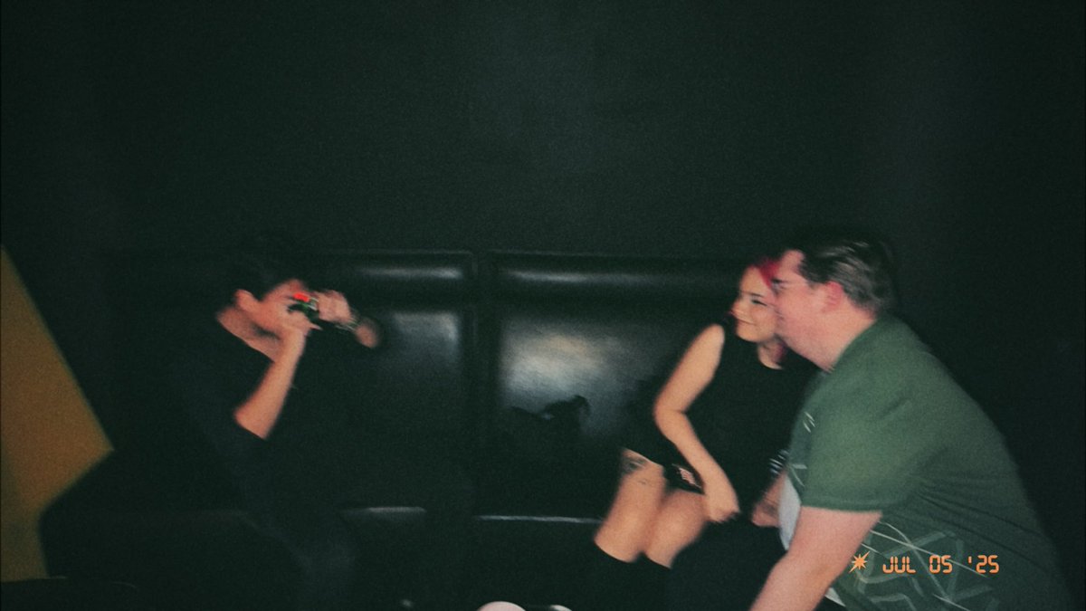 marg🌚 tweet media