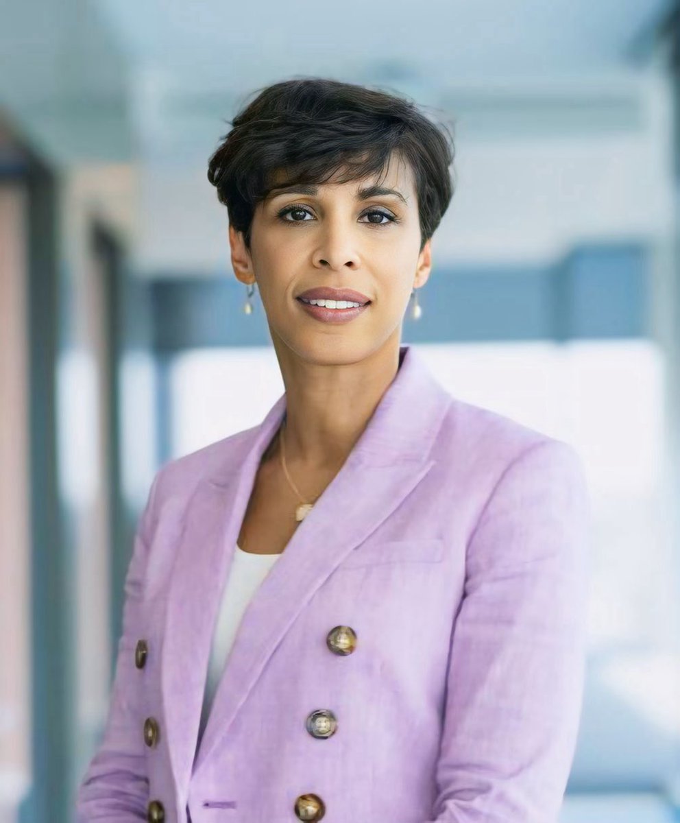 VSU_1882's tweet image. Join us in welcoming the newest member of our Board of Visitors, Morenike Miles, Vice President and Chief Compliance Officer at Dominion Energy. Read more! vsu.edu/news/2025/new-…
#GreaterHappensHere
#GreaterAtVSU