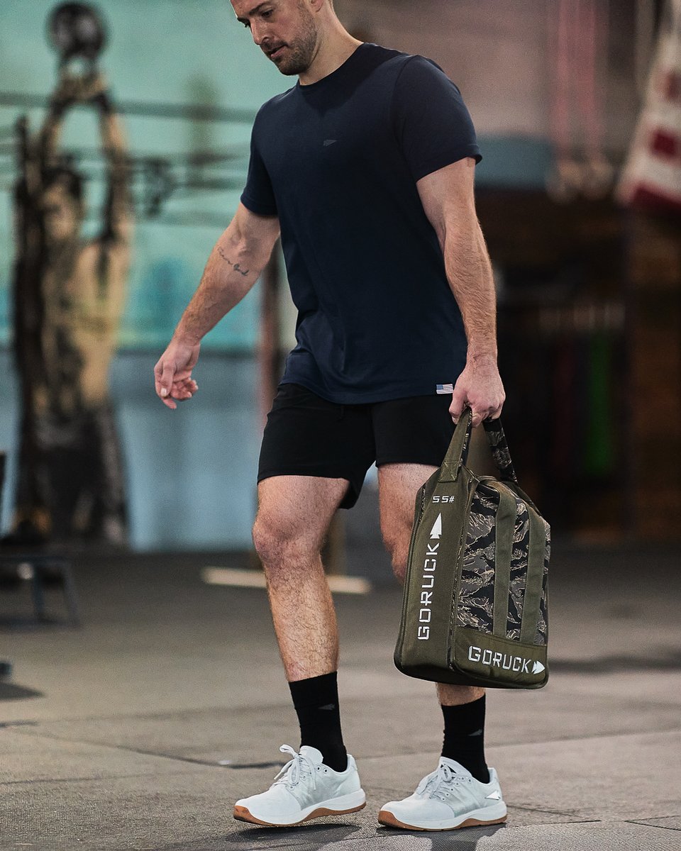 Ballistic Trainers were built to handle the grind — from ruck runs to box jumps to lifting heavy. A stable heel for squats, a forefoot that flexes for movement, and tough ballistic nylon that doesn’t back down. 30% off now for Christmas in July. Earn it.

goruck.com/collections/xm…