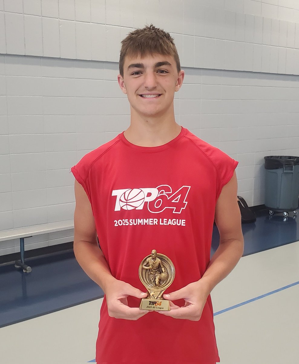 Dylan Schon w/ 31 in Round 1 win over Storm Lake. <a href="/KuemperKnights/">Kuemper Catholic School</a>