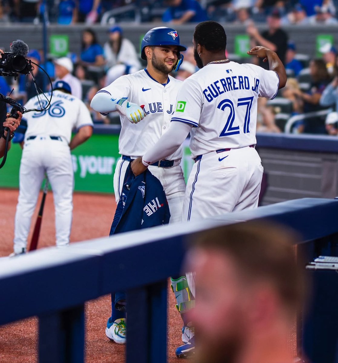 JustBB_Media's tweet image. The Blue Jays have won 8 straight games!

Hottest team in baseball 🔥