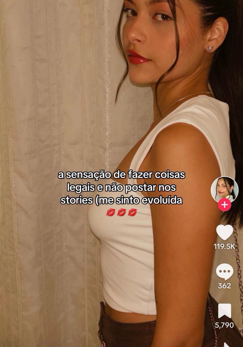 eisincera's tweet image. 