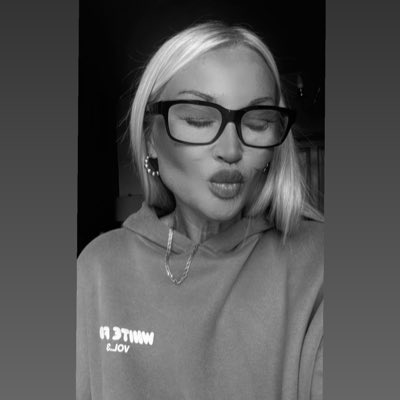 #NewProfilePic

The face of a teacher with 10 working days to go…
2 more Mondays…

260 reports to go out 
meetings 
Home visits 
SATs results 
Performances 
Data analysis 
Transition 
Summer Fayre 
2 twilight training sessions

Oh… and teaching …
Meh 
#edutwitter