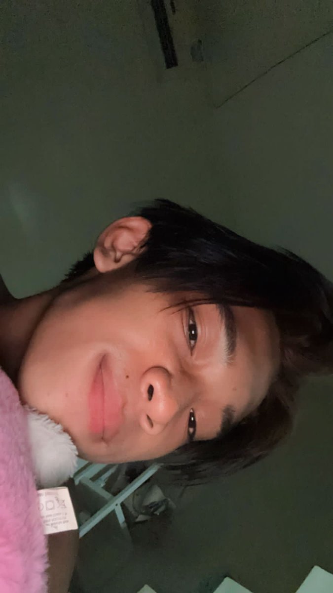 camelbrowwww✨ tweet media