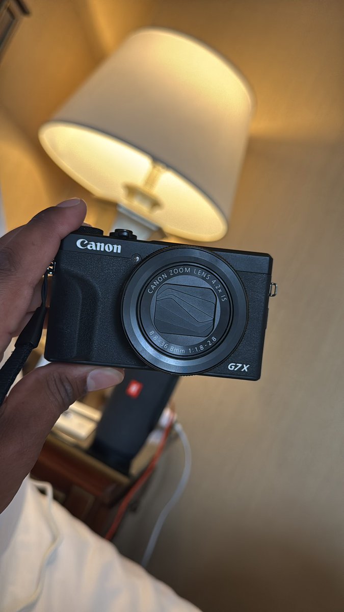 mudbonePT's tweet photo. @mazzypopstar The one and only camera you'll ever need https://t.co/WyNQzVV0mV