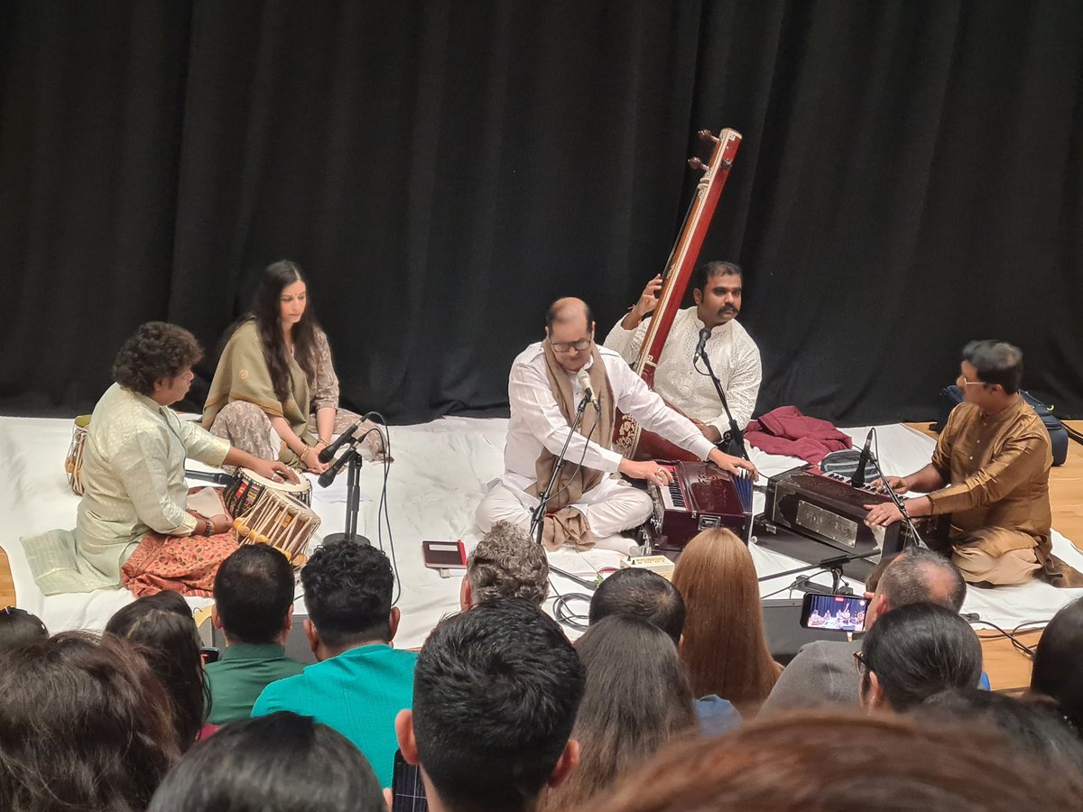 jamesyorkston's tweet image. Pandit Ajoy Chakrabarty & team, including @Ranjanaghatak Amazing show, very lucky to attend x