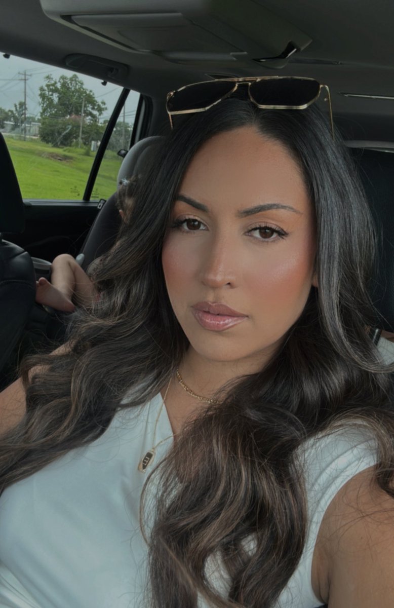 New Dog ✨

Should I pfp this OTC? 

🎀💛