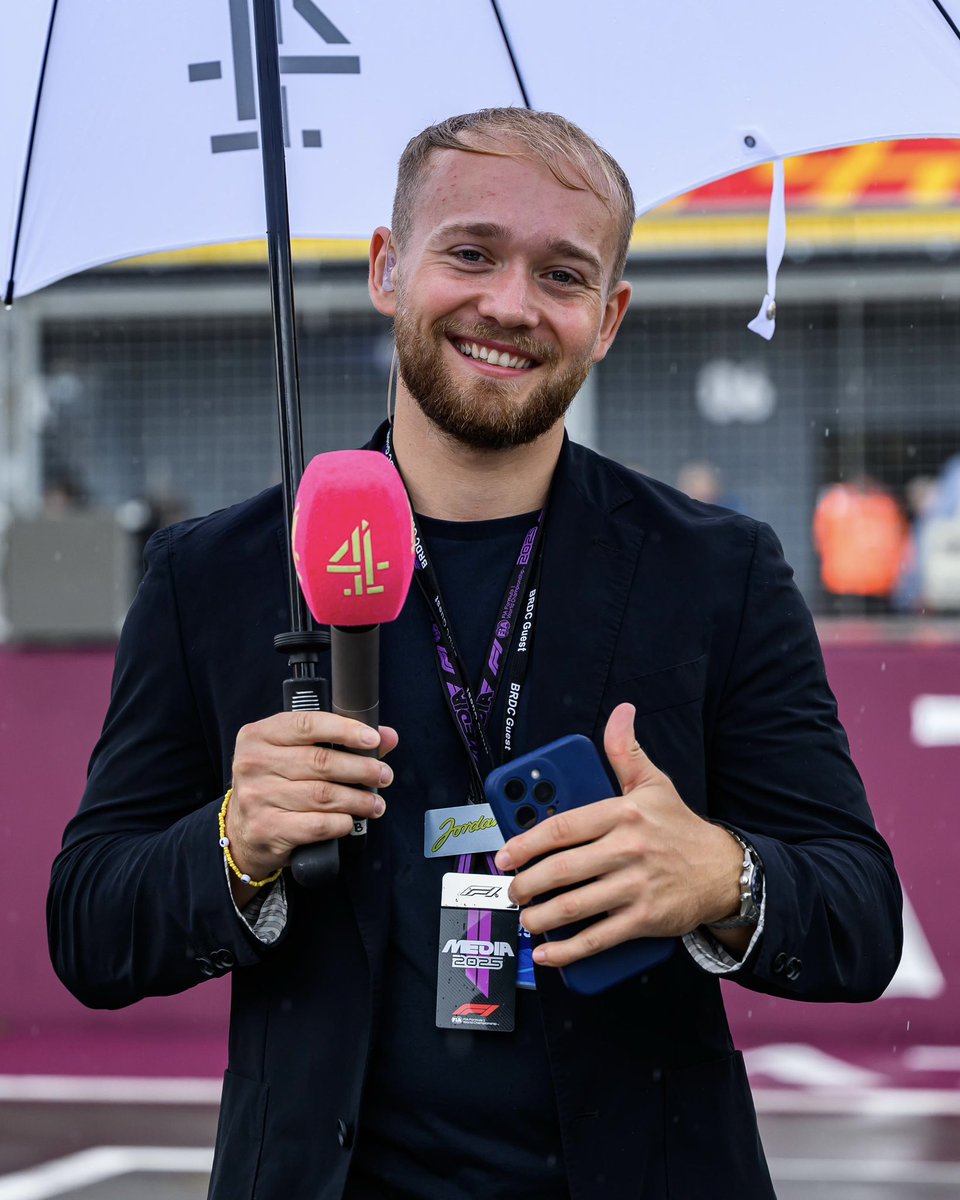 BillyMonger's tweet photo. LOVE this place. 
Silverstone on British GP Sunday…
NOTHING BETTER 🇬🇧🏎️🥹

VLOG coming soon 👀🤪

Congrats @LandoNorris on the win 👏🏼🏆
Another Brit making dreams come true on home soil. 

Until next year SILVERSTONE ✌🏼❤️ https://t.co/RJ4JdYPb2Z