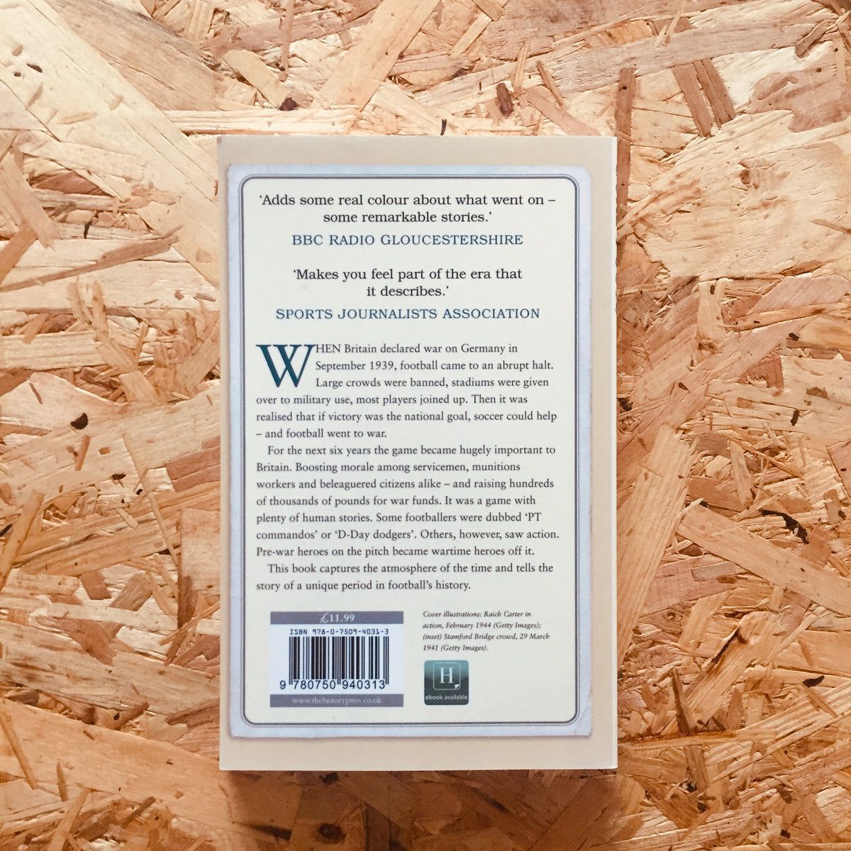 𝐑𝐄𝐒𝐓𝐎𝐂𝐊 | GAS MASKS FOR GOAL POSTS by <a href="/AntonRippon/">Anton Rippon</a>
 
Telling the unique history of football in Britain during the Second World War.

🛒 stanchionbooks.com/products/gas-m…