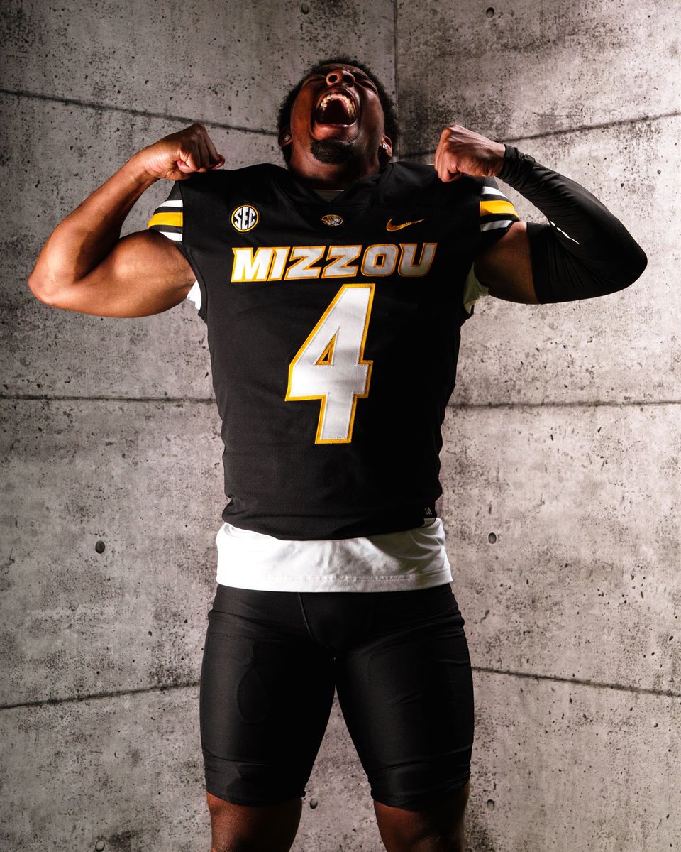 Calebflagg_'s tweet image. #miz