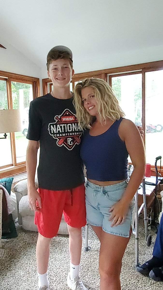 BrettBoden2's tweet image. Loved seeing my grandparents and cousins for vacation!