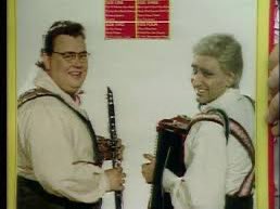 Phil Roberto (@wingsfan1000) on Twitter photo <a href="/oldcanadaseries/">Old Canada Series</a> <a href="/SHERWOODHKEGS/">Sherwood Half Kegs</a> Classic SCTV. Don’t forget their album Looking Back (they are actually looking back😂🇨🇦) <a href="/oldcanadaseries/">Old Canada Series</a> <a href="/SHERWOODHKEGS/">Sherwood Half Kegs</a> Classic SCTV. Don’t forget their album Looking Back (they are actually looking back😂🇨🇦)