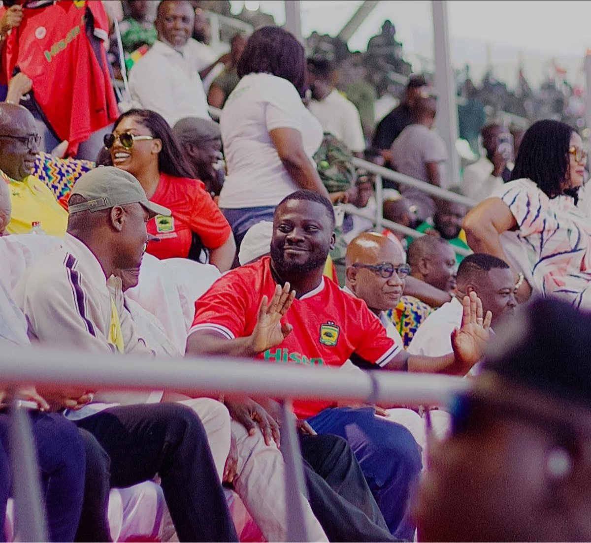 Relax 🤩 It is a grounds work 😍🇬🇭✅